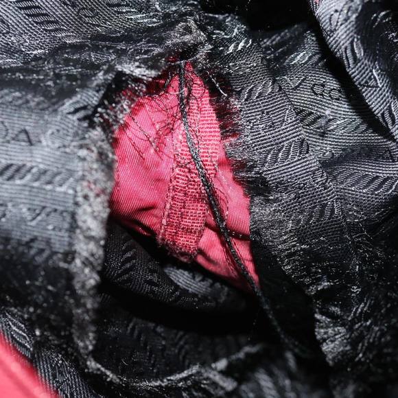 PRADA Tote Bag Nylon Red Auth 70587 - Picture 11 of 16